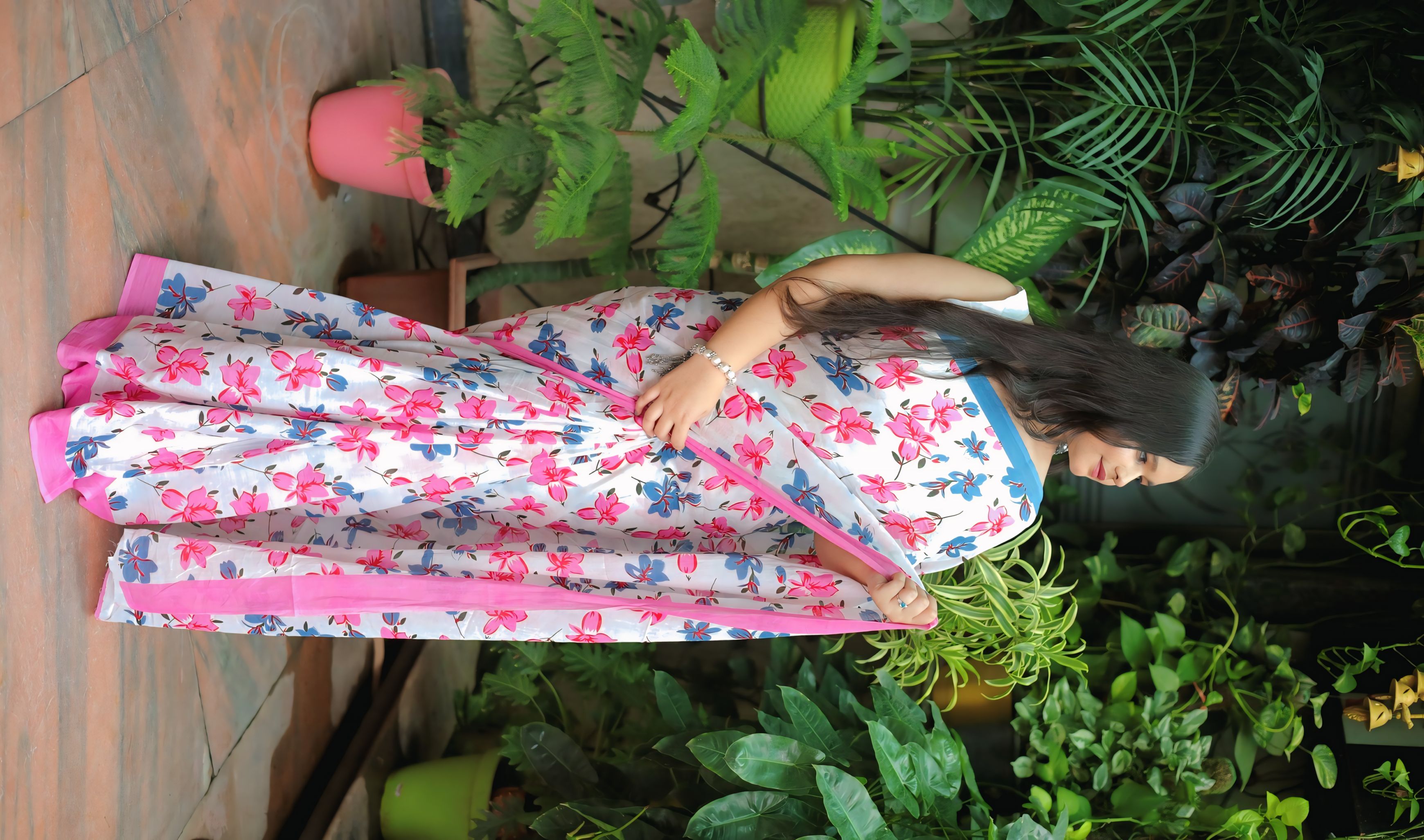 Pink & White Mulmul Cotton Printed Saree