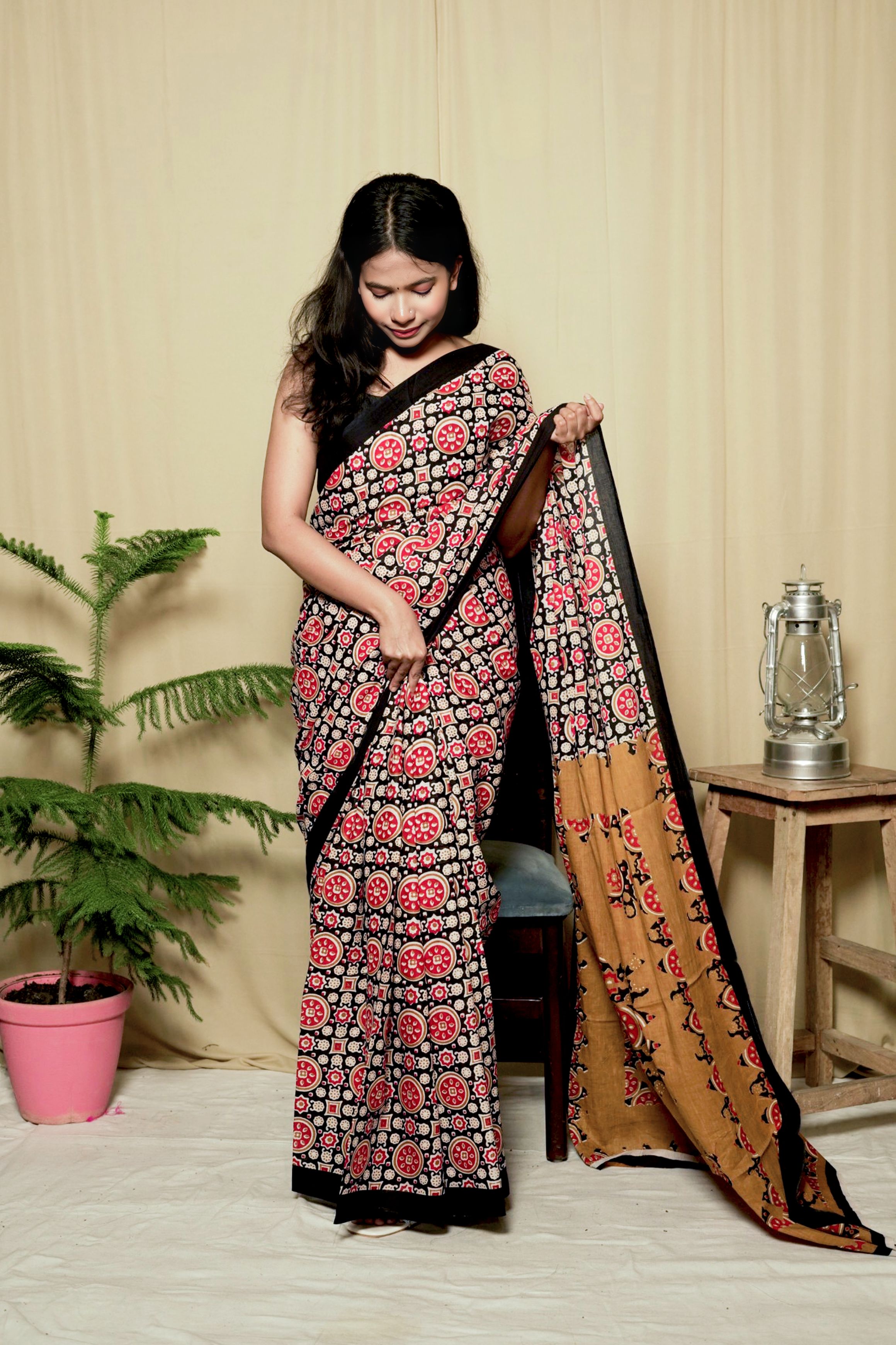 Multicolor Mulmul Cotton Printed Saree