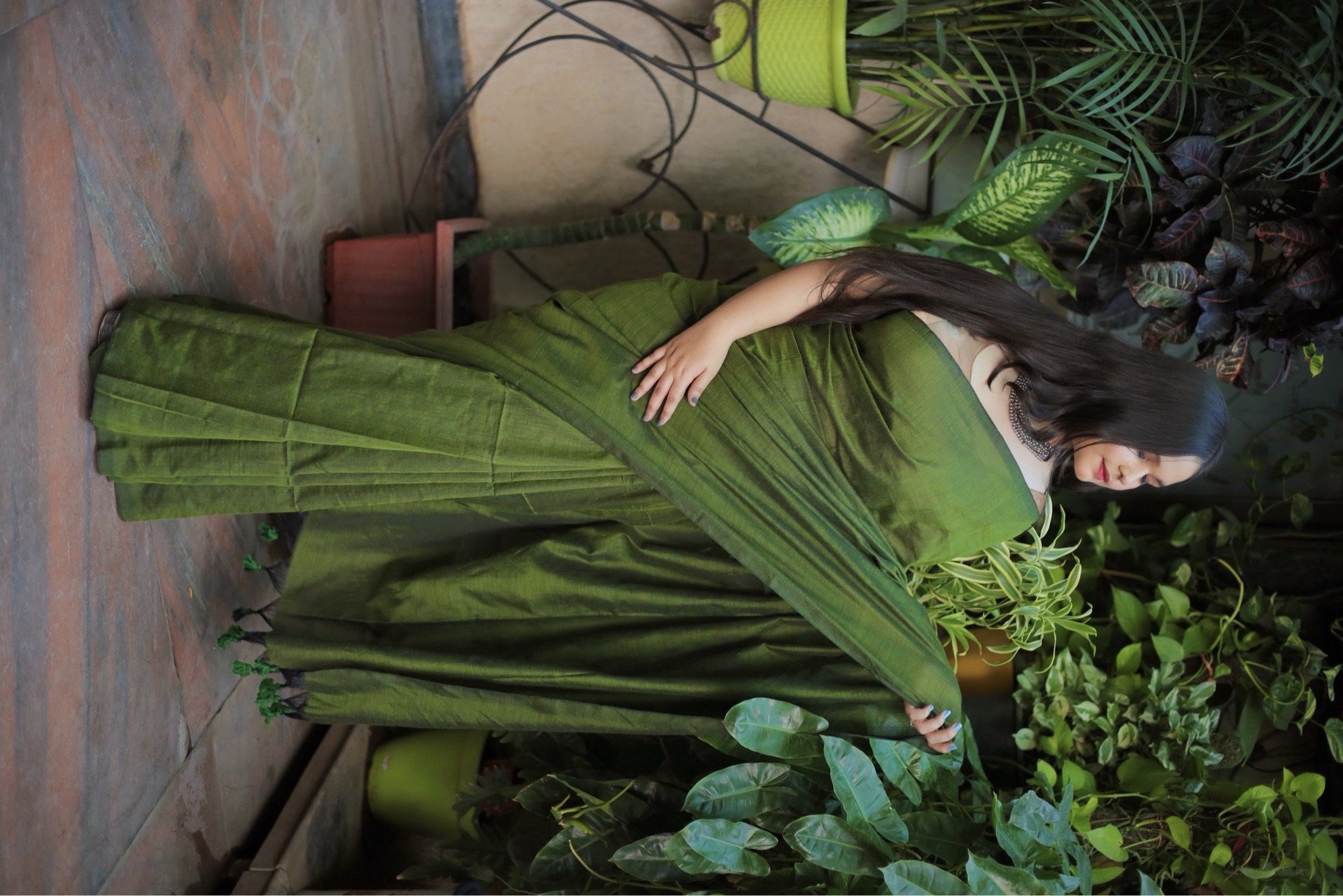 Deep Olive Green Handloom Khadi Cotton Solid Saree